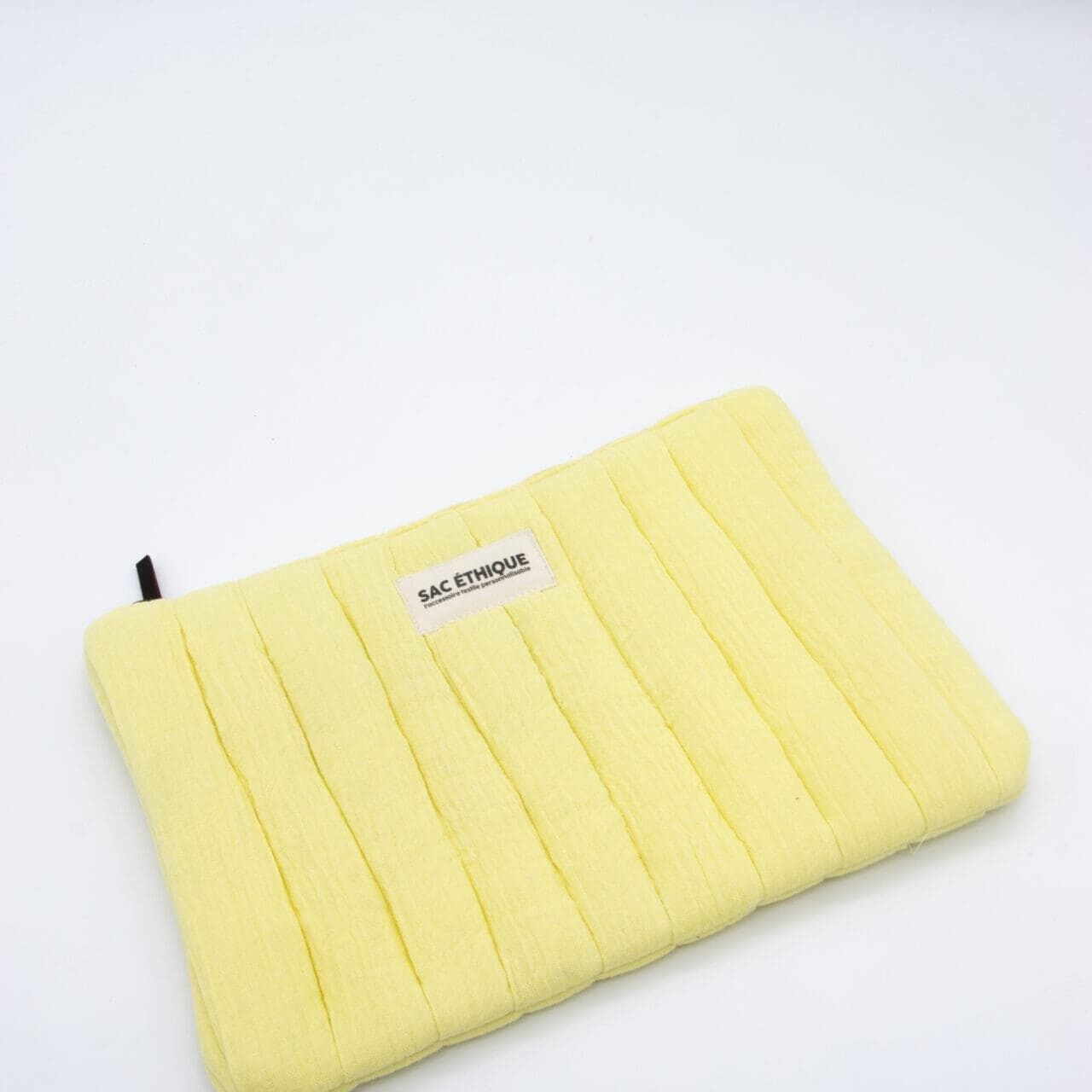 Pochette rectangulaire matelassée jaune 